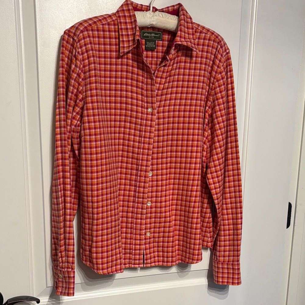 Eddie Bauer Preppy Red and Orange Plaid Women's Button Down Shirt 100% Cotton.